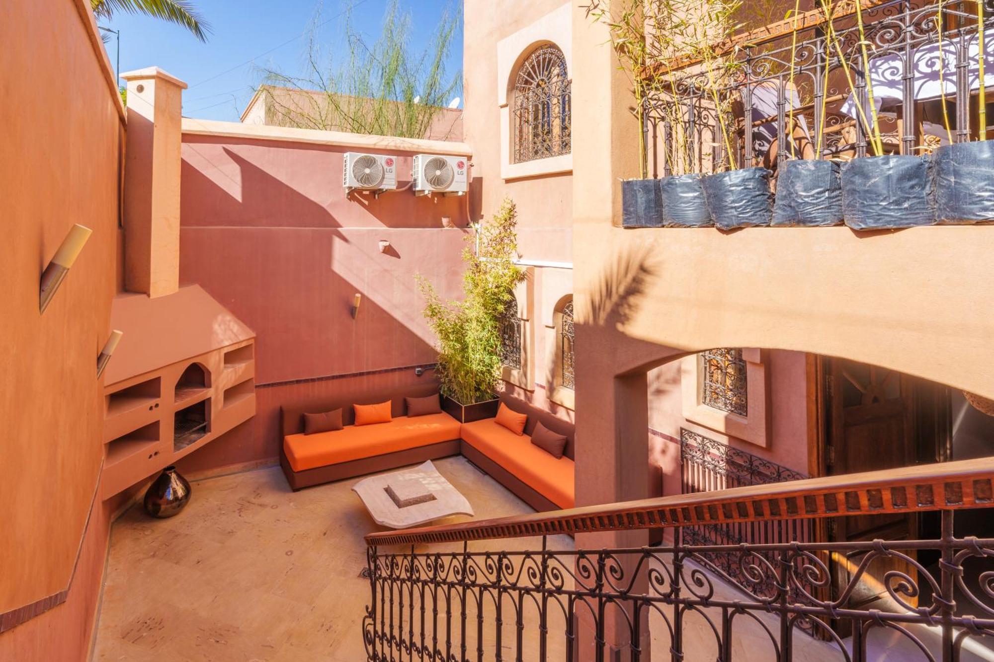 Riad Ushuaia La Villa - Centre Marrakech Marrakesh Buitenkant foto